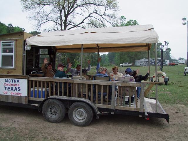 MCFA-Scholarship-Ride-2011-135.jpg
