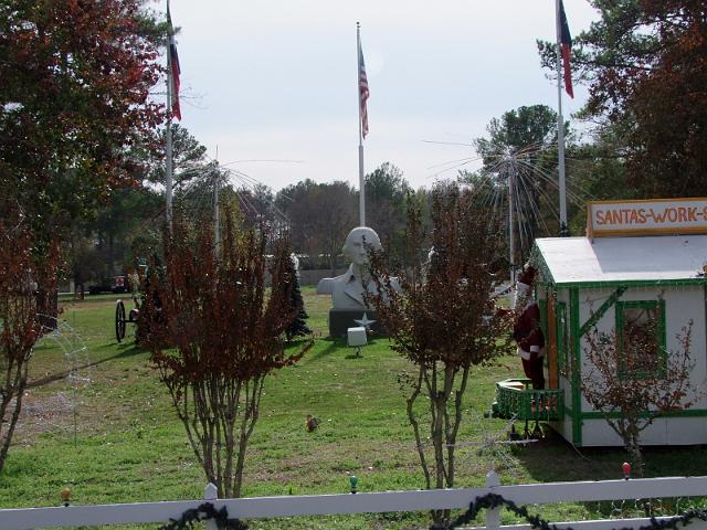 MCTRA-Christmas-Ride-12-10-2011-091.JPG